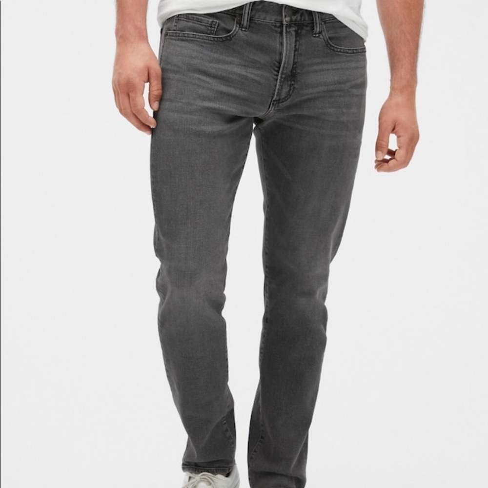 Five Four brand distressed grey men’s jeans!
